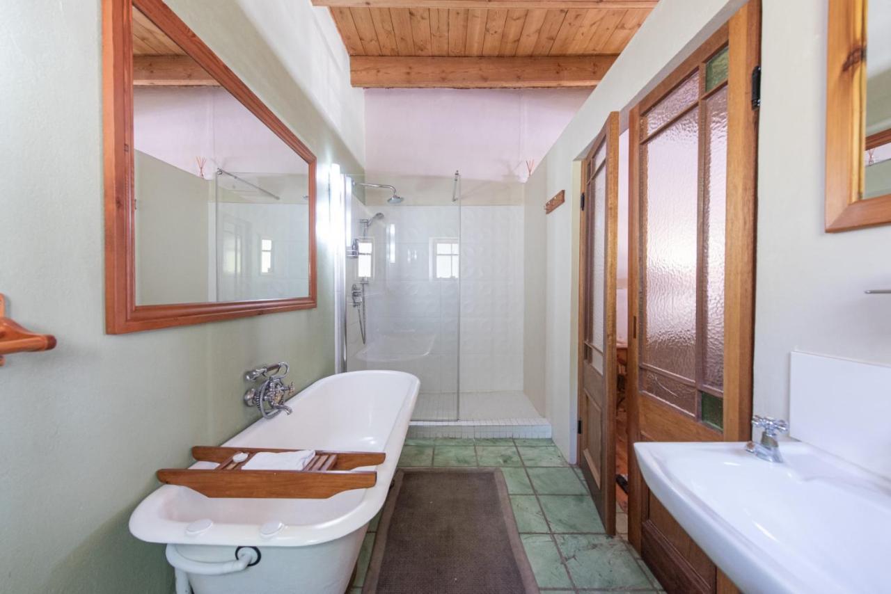 Leo Guest House Robertson Εξωτερικό φωτογραφία